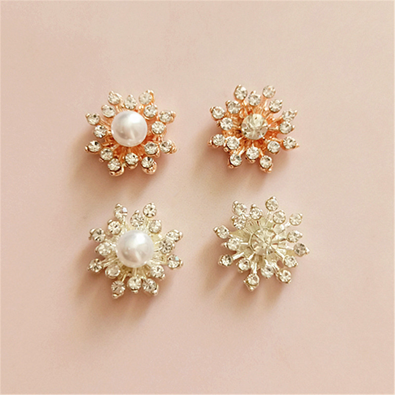 Best-selling pearl full-diamond flower alloy accessories, diy handcrafted hair accessories, cartoon clothing, bags, shoes, mobile phone accessories materials, sunflower diamond buckles pic 7