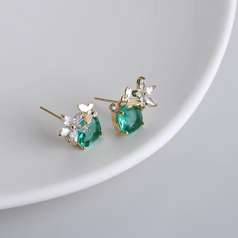 韩版时尚气质耳钉女S925银针小众设计感蝴蝶耳饰超仙甜美耳坠批发详情8