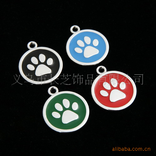 Wholesale of pet supplies in stock, including dog and cat paw print oil, pet accessories, pet foot pendants, collars and pendants pic 10
