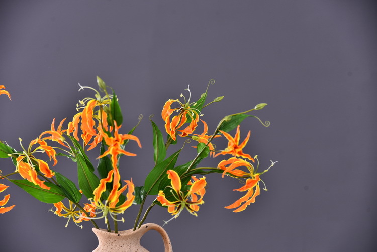 Lanjin artificial Plant Long Branch 3-head Jialan Flame Lily, high-end artificial flower, artificial flower, artificial flame lily, strange lily, home decoration pic 31
