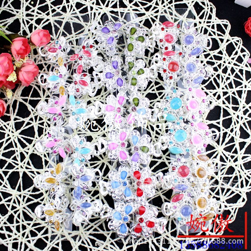 Alloy diamond-encrusted small claw clips, grab clips, hair clips, gold and silver, Yiwu two-yuan store small commodity headwear wholesale pic 72