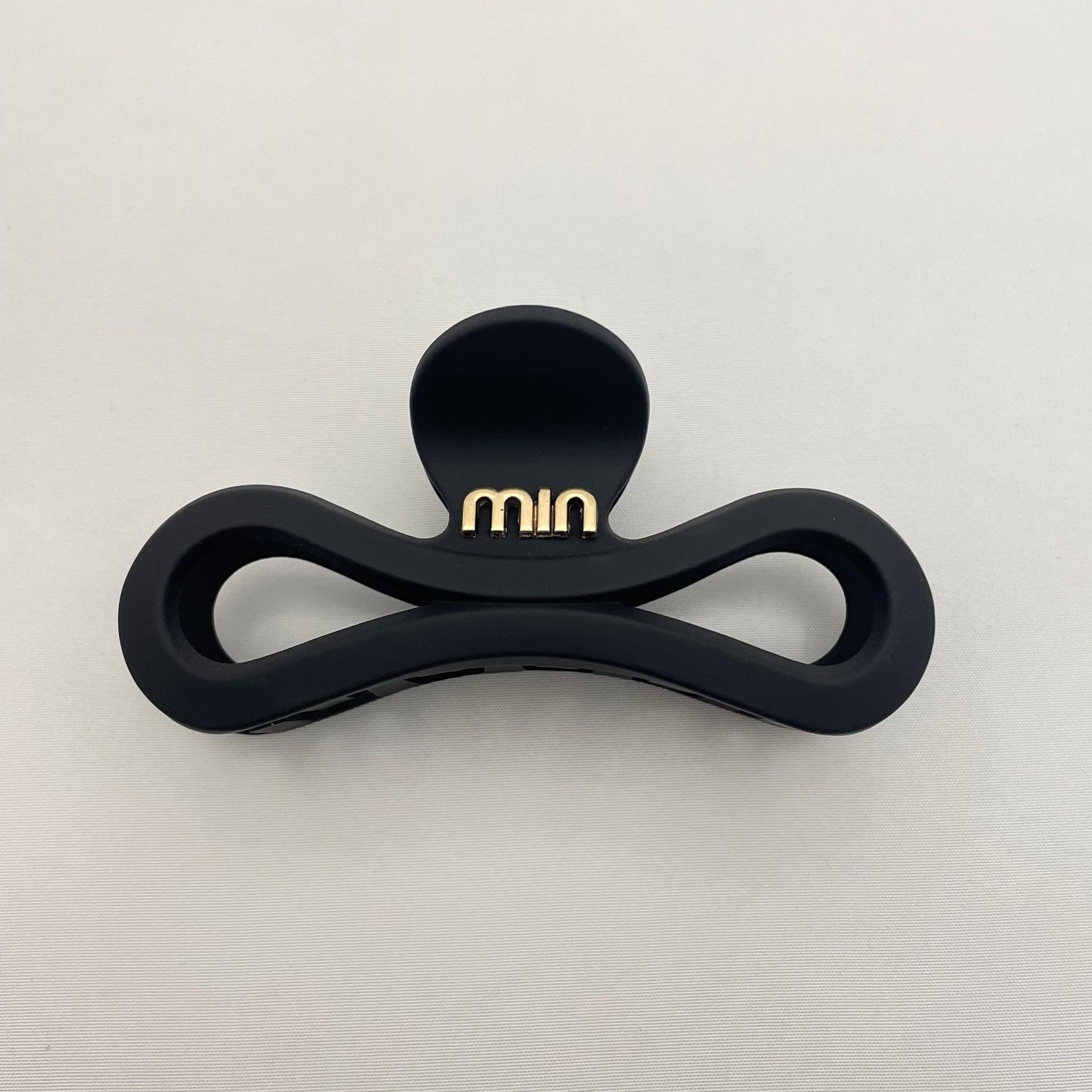 黑色橡皮漆磨砂抓夹 高级感MIN高马尾鲨鱼夹发饰后脑勺女发夹头饰详情31