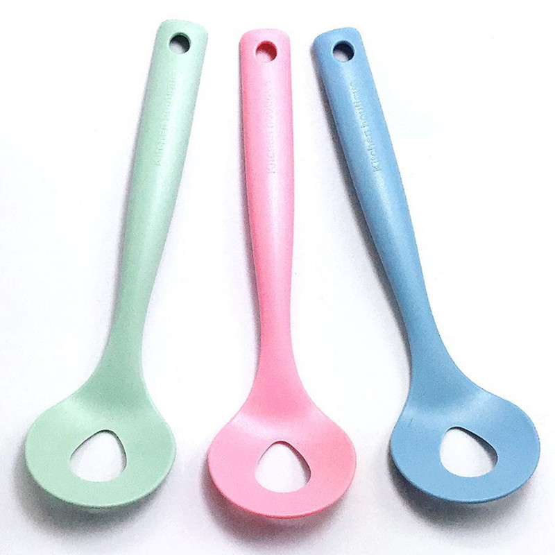 Kitchen gadgets: Meatball and meatball maker, hand-free meatball and fish ball extruder, creative plastic pill-pressing spoon pic 9