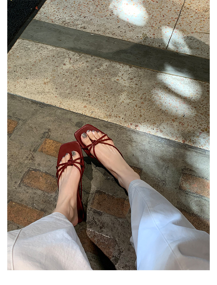 羊皮版葡萄妈同款法式方头高跟鞋细带粗跟平底拖鞋女夏季扭结凉拖详情22