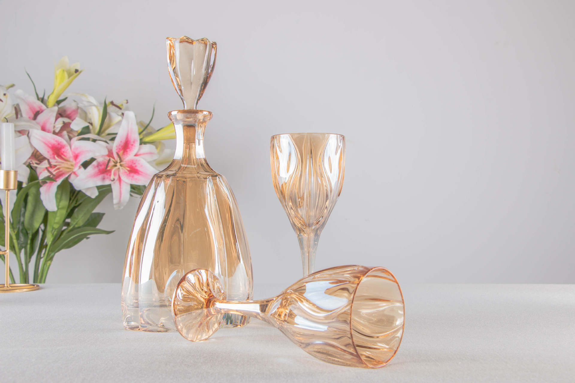 Clear crystal goblet colored champagne Transparent crystal glass Wine set Dazzling European wine Goblet wine set pic 13
