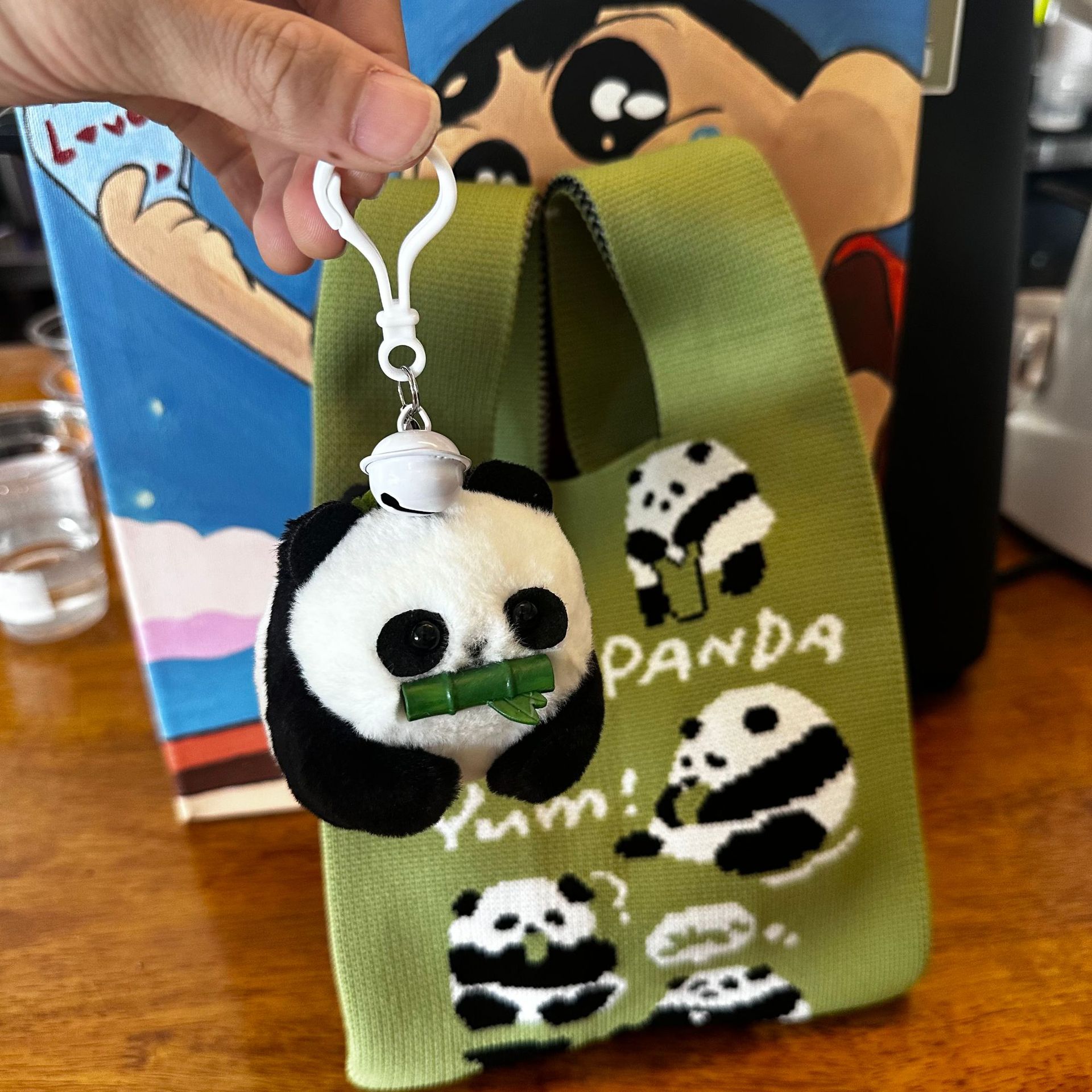 抖音同款拉线摇尾巴小熊猫毛绒拉绳玩具玩偶公仔挂件情侣生日礼物详情2