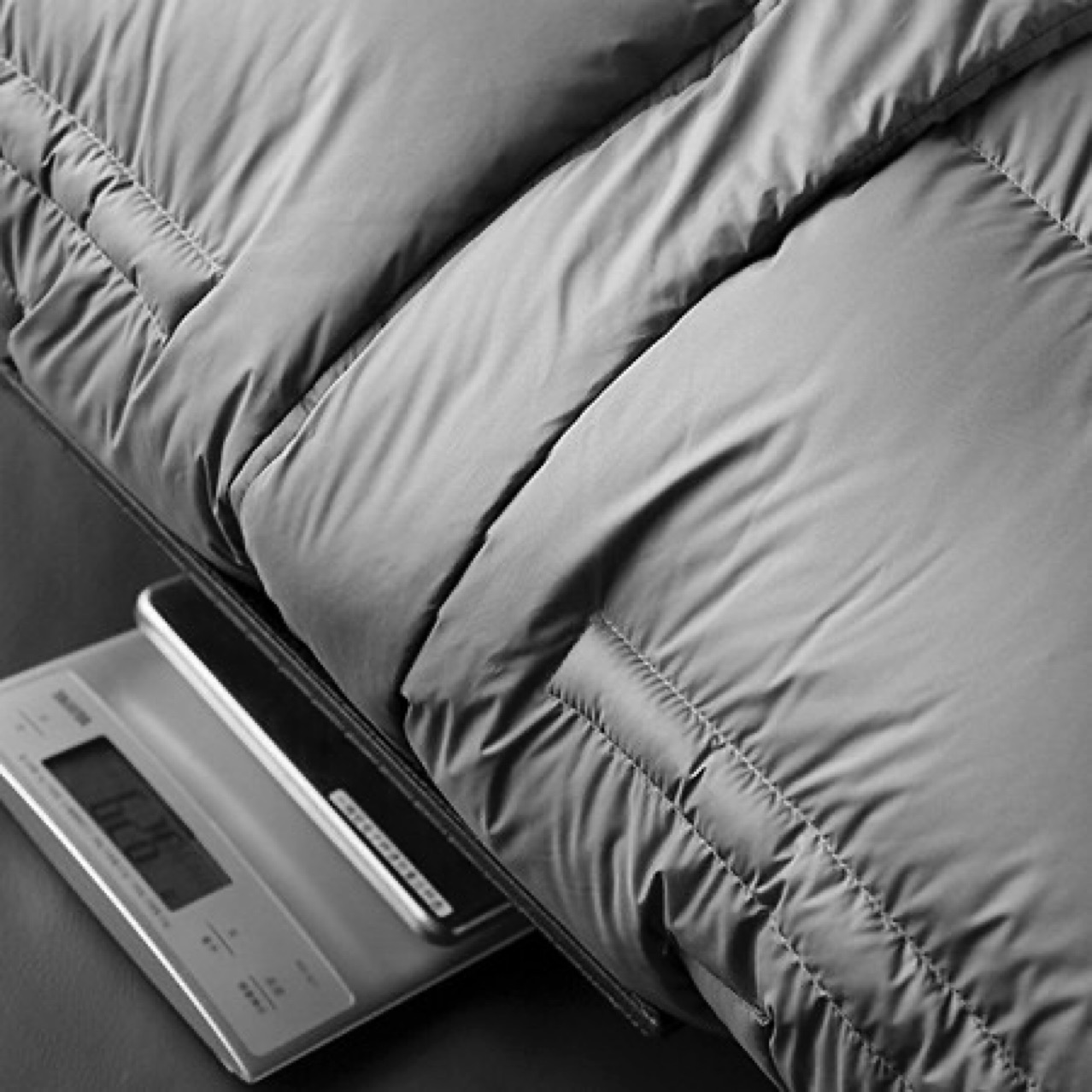 XG1613 Goose down style slimming and waist-cinching down bread dress for women in autumn and Winter 2022 New pic 38