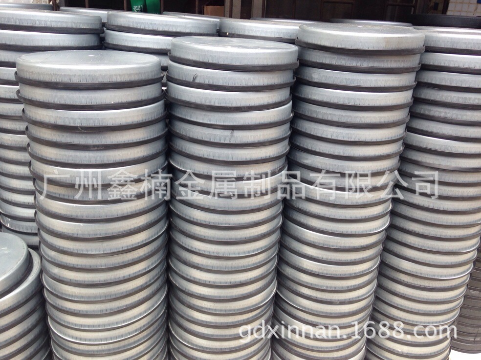 The factory supplies galvanized sheet base, bottom cement block, counterweight block, load-bearing block, disc base with a diameter of 350mm in stock pic 6