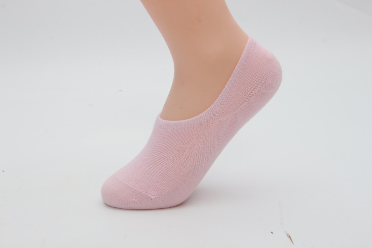 Primavera verano nuevo calcetines barco calcetines invisibles de boca rasa transpirable algodón simple calcetines para mujeres color sólido silicona antideslizante calcetines al por mayor pic 21