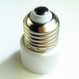 Factory direct sales of new E27 socket lamp head converter aging lamp socket certified products pic 3