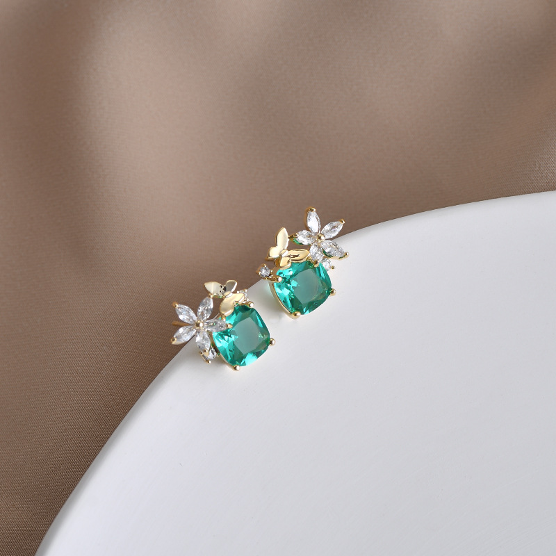 韩版时尚气质耳钉女S925银针小众设计感蝴蝶耳饰超仙甜美耳坠批发详情13