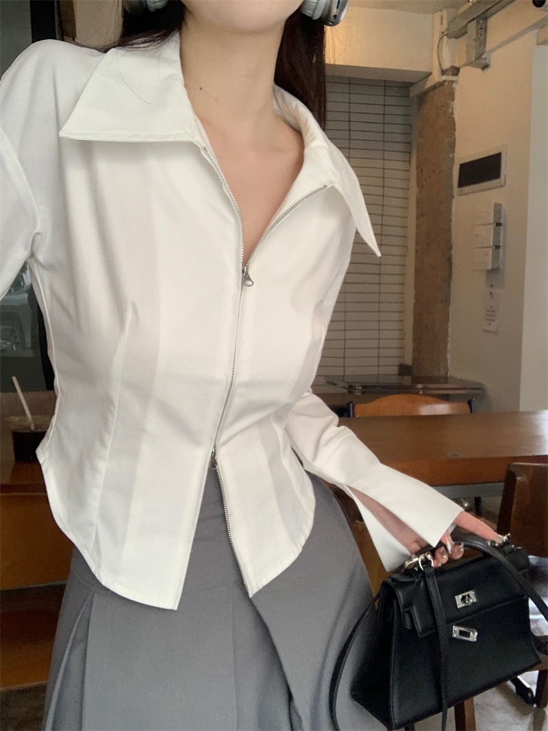 实拍2023春季新品艺术学姐白色衬衫女高级感短款修身长袖拉链衬衣详情2