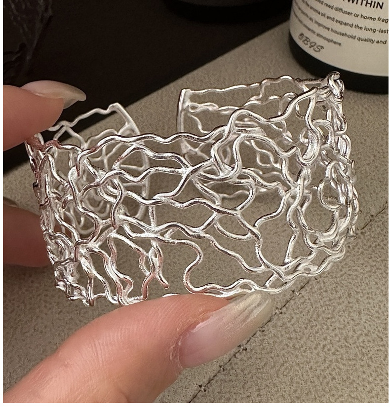 925纯银韩国东大门原单复古线条手环韩系简约时尚款镂空线条手镯详情9