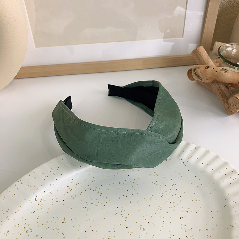 Retro solid color Pu leather wide cross headband, versatile for women, simple hairband for washing face, hair pressure and trendy headwear pic 15