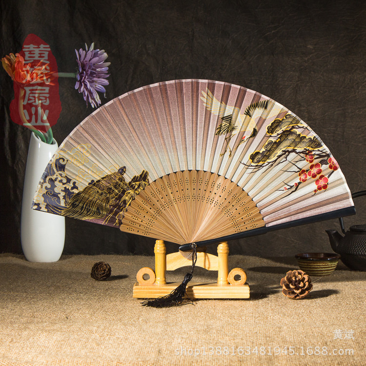 哑光漆边真丝娟面日式和风江户日本竹柄折扇 富士山系列和服扇子详情4