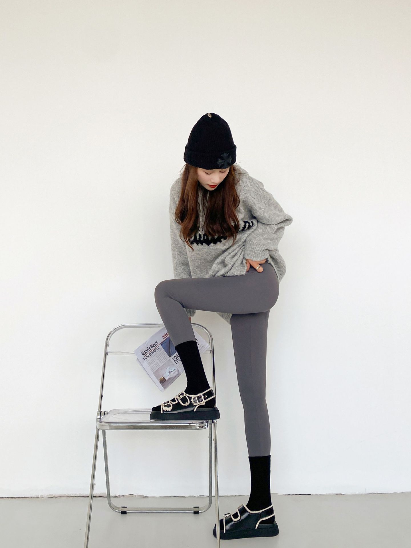 Wholesale of 2023 Spring and autumn tight-fitting high-waisted leggings, water-sparkling Barbie pants, a must-have for lifting buttocks, 9-inch pants, a one-piece replacement for women pic 37