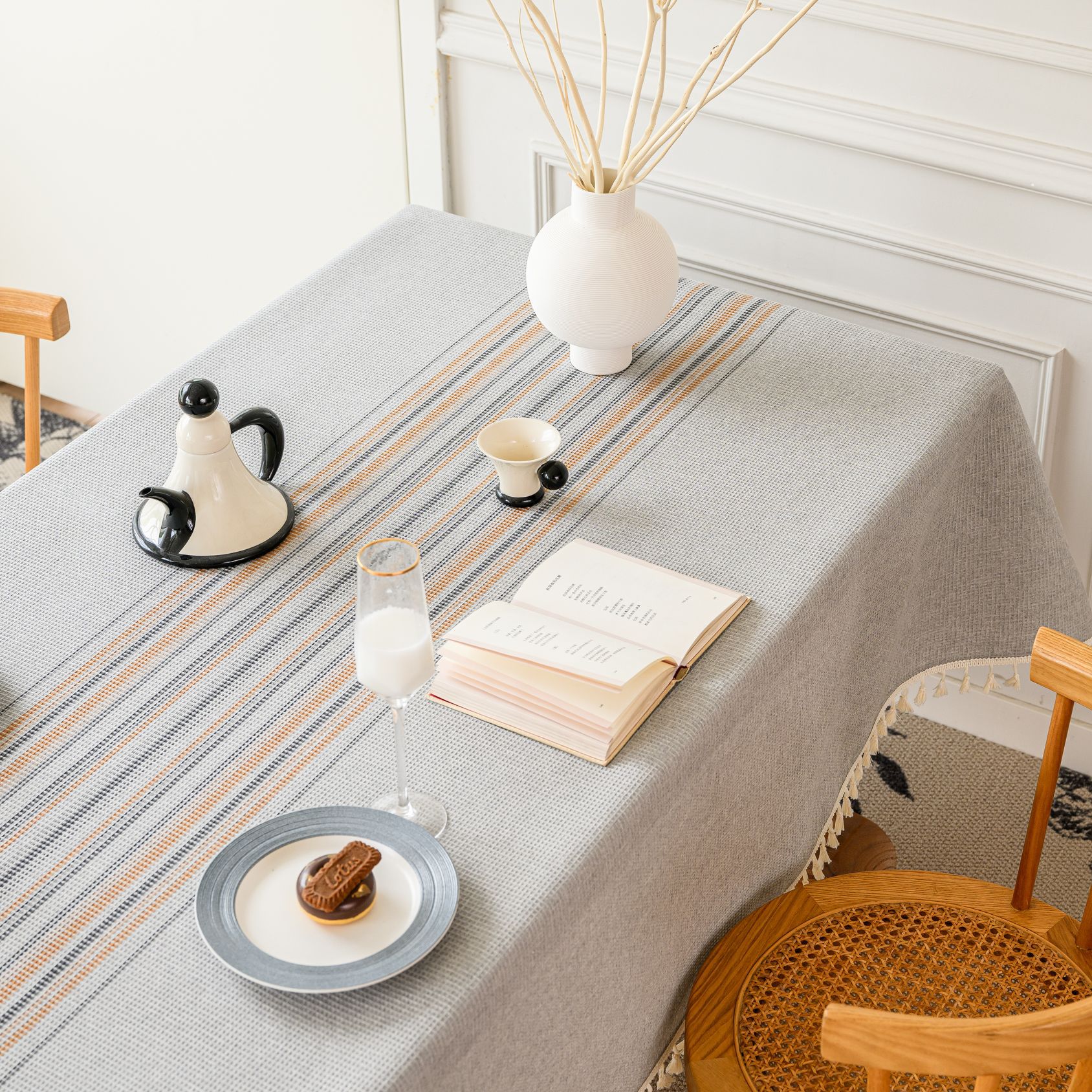 Wholesale of American-style country solid-color household rectangular table fabric, soft and breathable waffle striped coffee table cover fabric pic 16