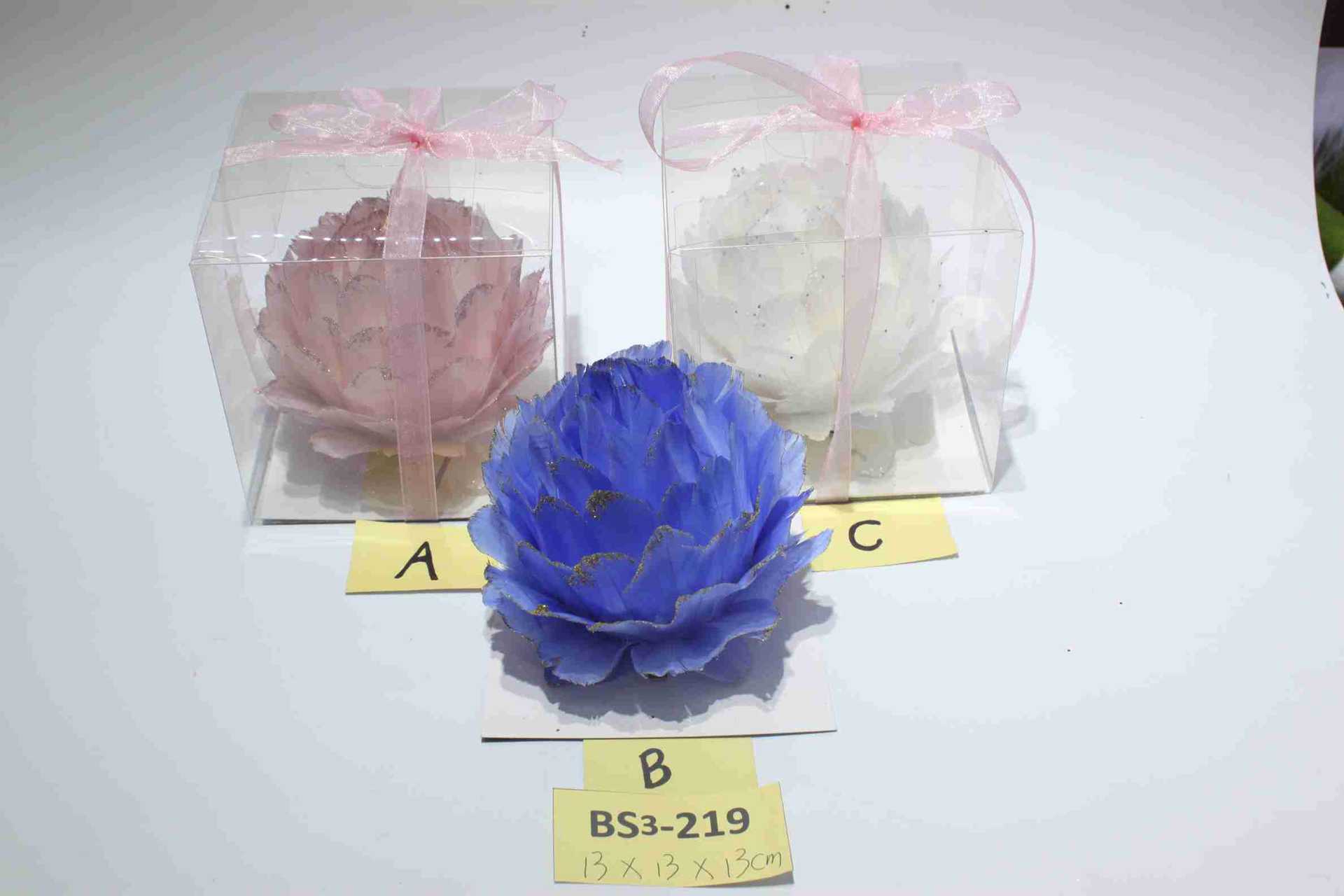 The 2023 new Christmas ornaments featuring squirrels, flowers, rabbits and fairies come in a variety of creative and cute styles for scene arrangement pic 2