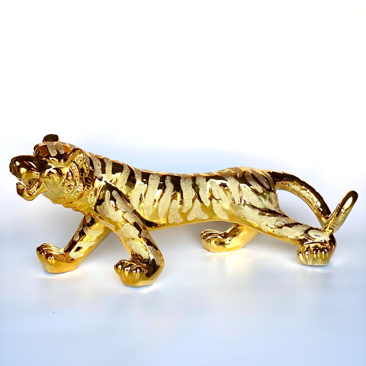 Tiger Ceramic handicrafts, golden electric tiger, tiger handicrafts and ornaments pic 2