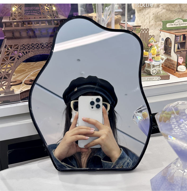 外贸热销异形云朵镜子亚马逊抖音货源家用网红台式桌面化妆镜子详情10