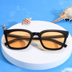 8213 Frameless one-piece lens sunglasses for men and women, cycling, sports and fashion, European and American cross-border Amazon UV400 trend pic 2