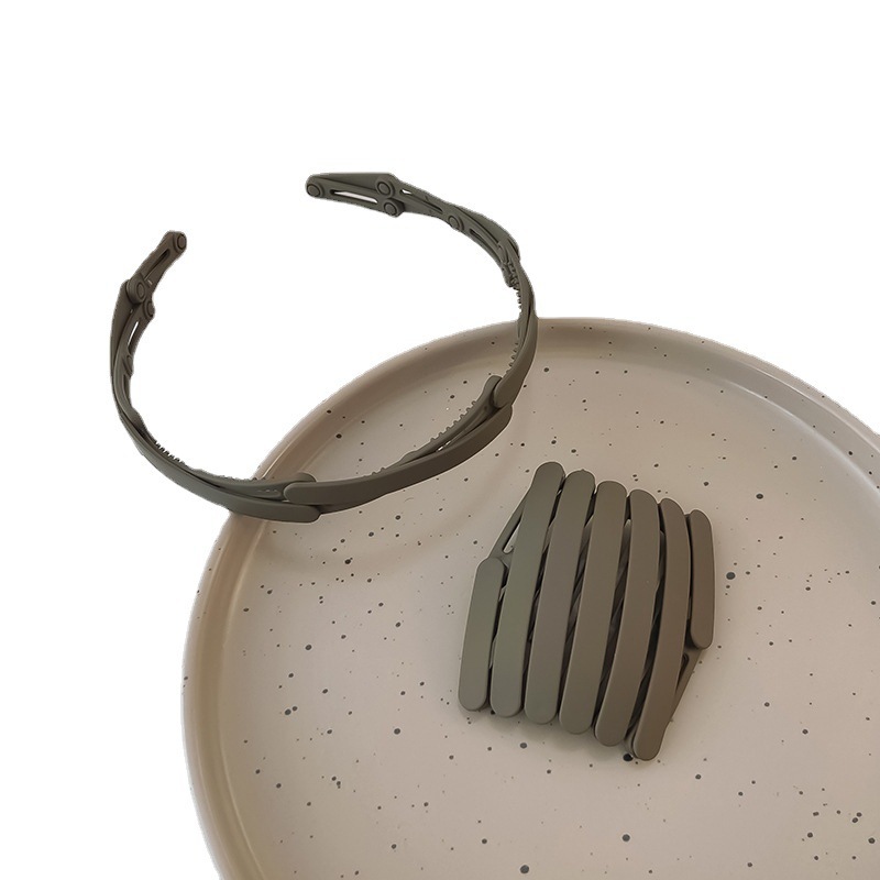 The extendable hairband is a portable foldable headband for going out. It is a new invisible headband for women, a summer Internet celebrity in 2021 pic 6