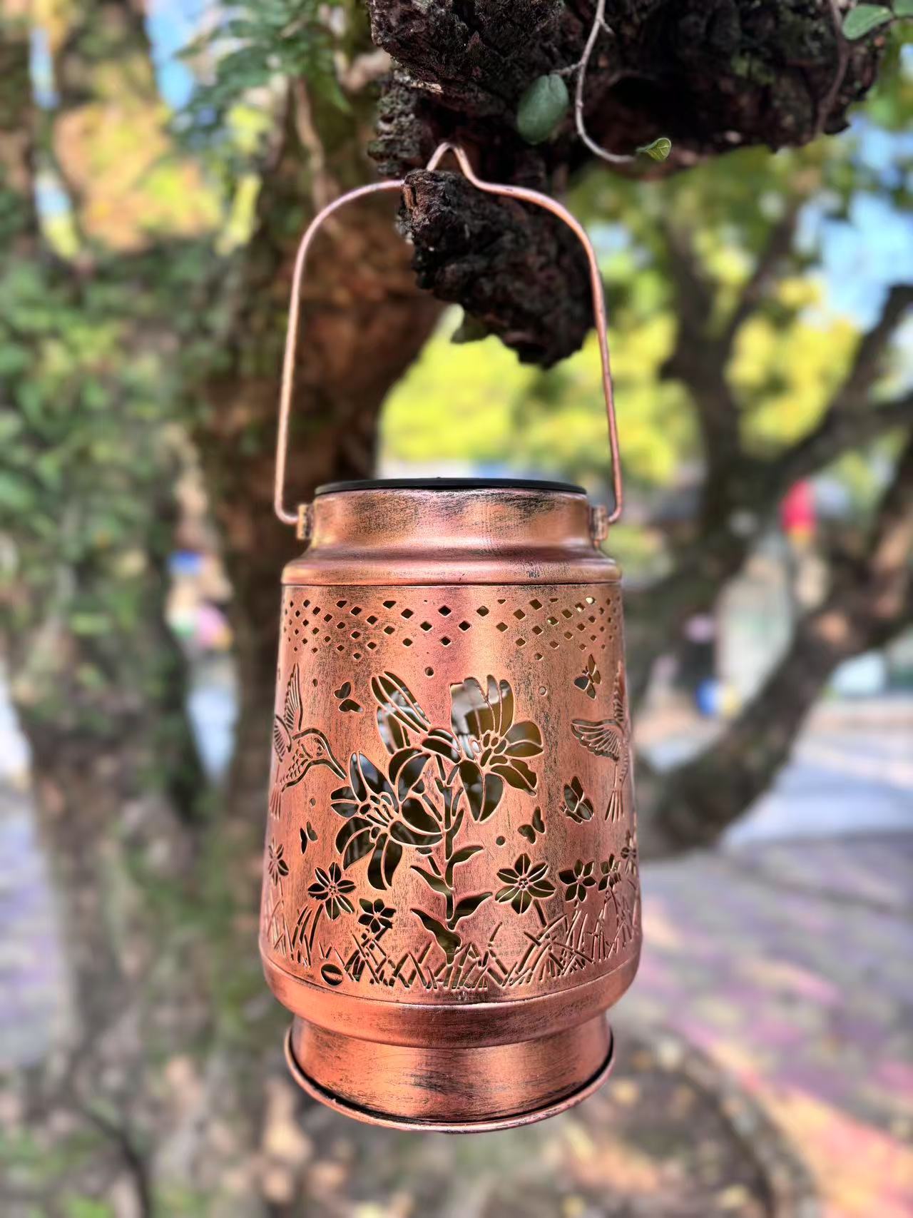 Solar-powered outdoor courtyard hanging lamps, ironwork hollowed-out hummingbird, butterfly, chrysanthemum and animal projection installations pic 7