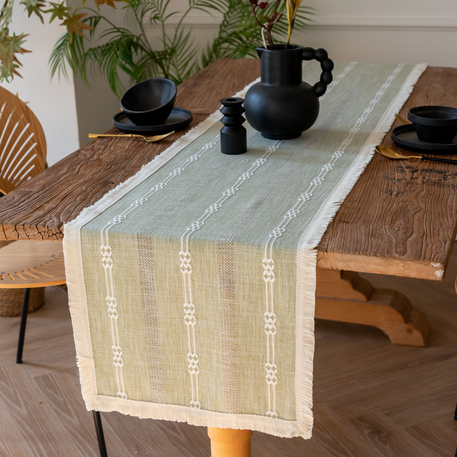 (Light Moon - tassel) American-style hollowed-out table flag woven home coffee table TV cabinet Hotel bed flag Yama pic 3