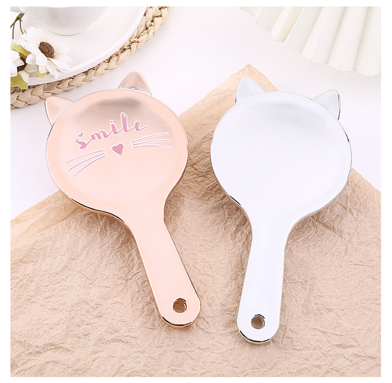 Cute and compact cat air cushion comb with Japanese and Korean style, fashionable and fragrant hair comb with a girlish heart, airbag hair massage comb pic 17
