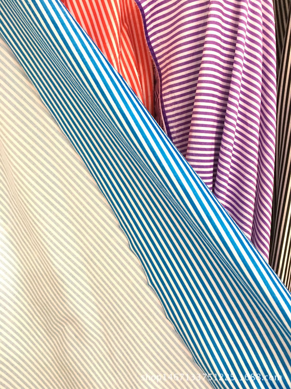 Knitted polyester striped fleece fabric for clothing, toys, home furnishings, headwear, hair accessories, cushions, throw pillows, packaging, short plush fabric pic 11