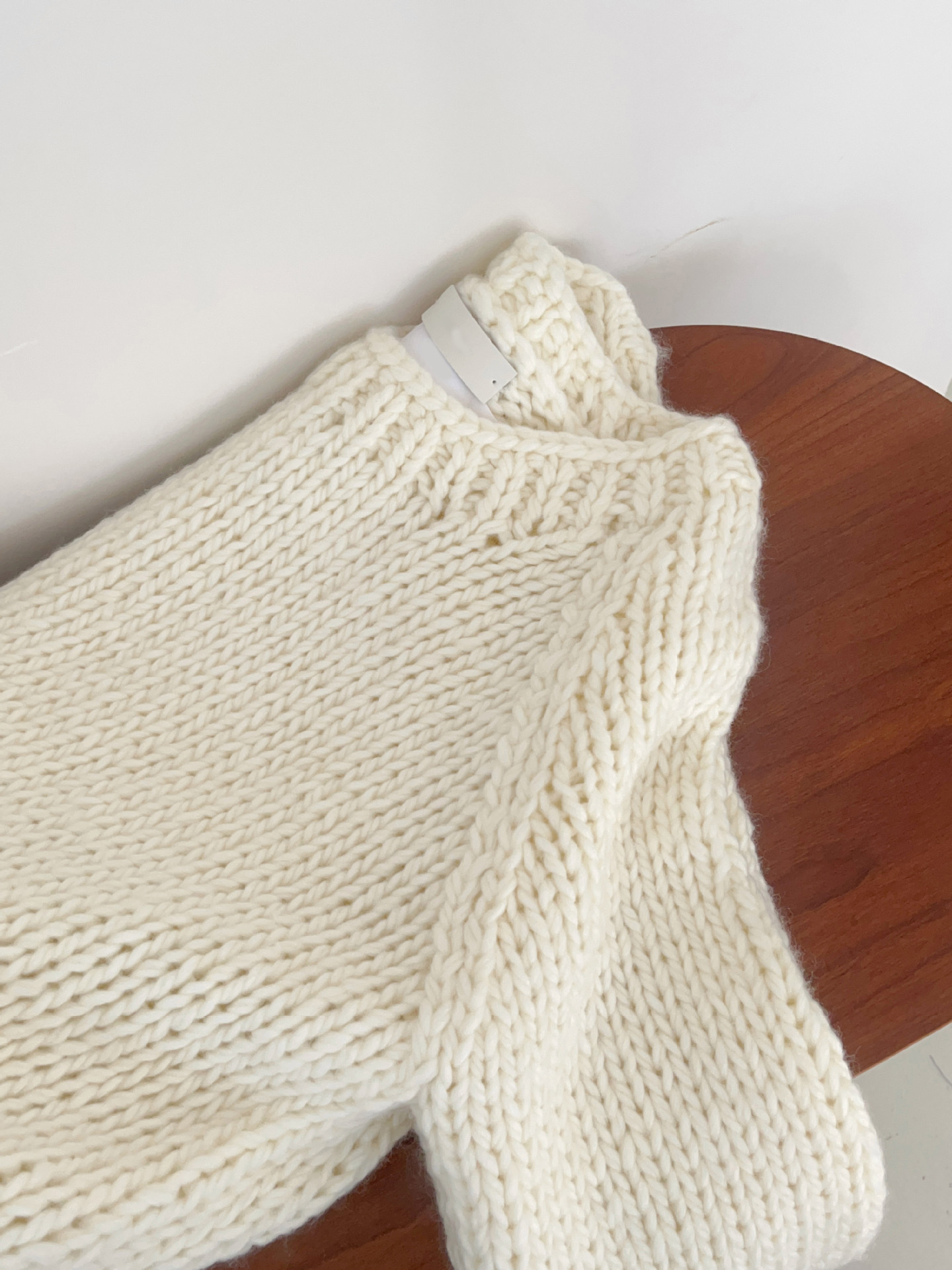 2023 in-stock Handongdaemun autumn/Winter new oun*e round-neck handcrafted pullover loose wool casual sweater top pic 19