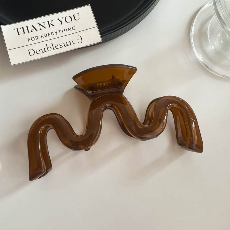 13CM curly hair clip, large hair volume, Korean-style ponytail hair accessory, high-end shark clip wholesale in Yiwu pic 19