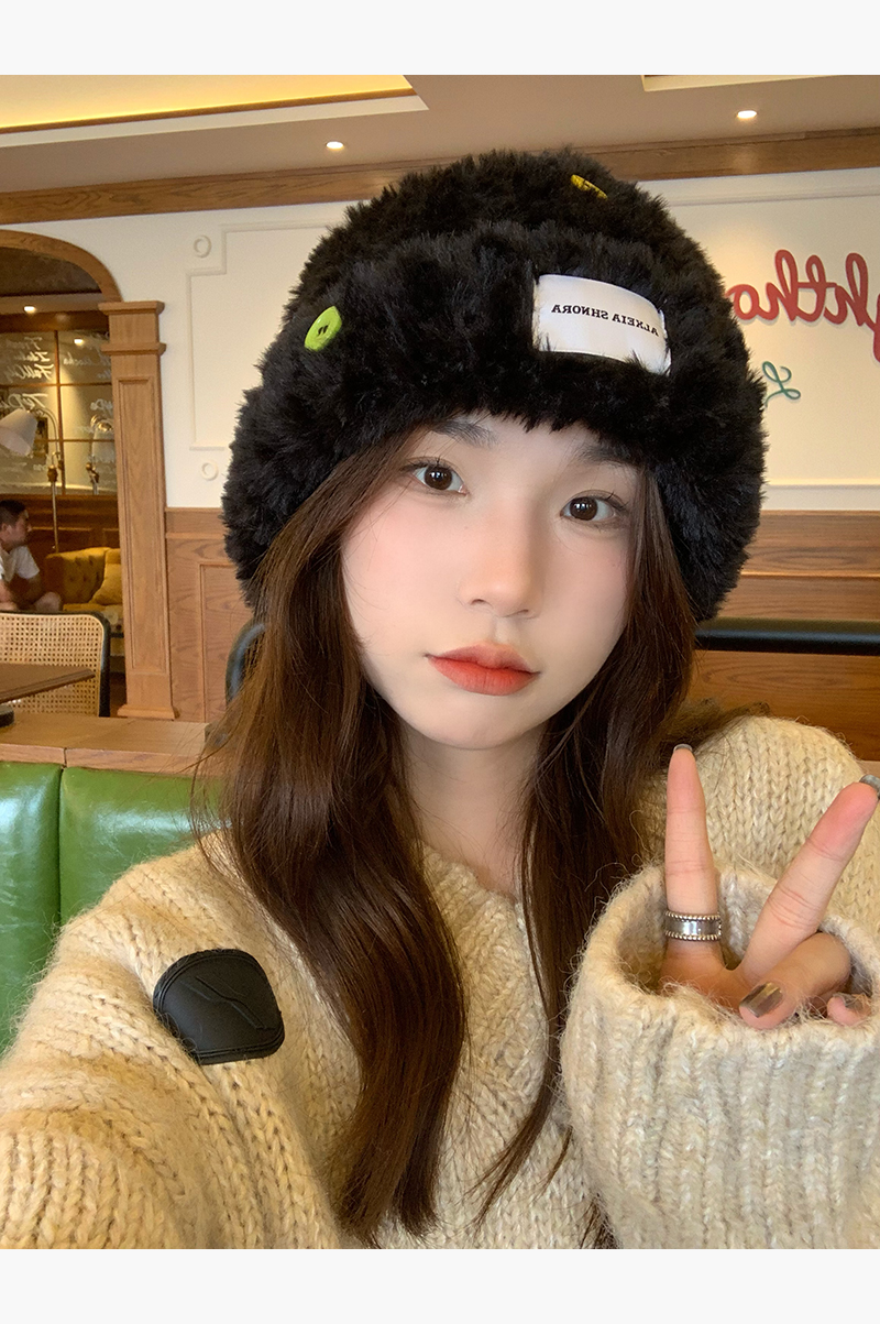 白鹿同款韩版纽扣仿皮草毛绒针织毛线帽女秋冬加厚保暖护耳渔夫帽详情7