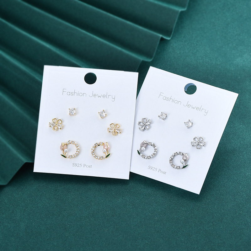 S925银针一卡三对装锆石花瓣养耳小耳钉女ins风气质耳环耳饰品详情2