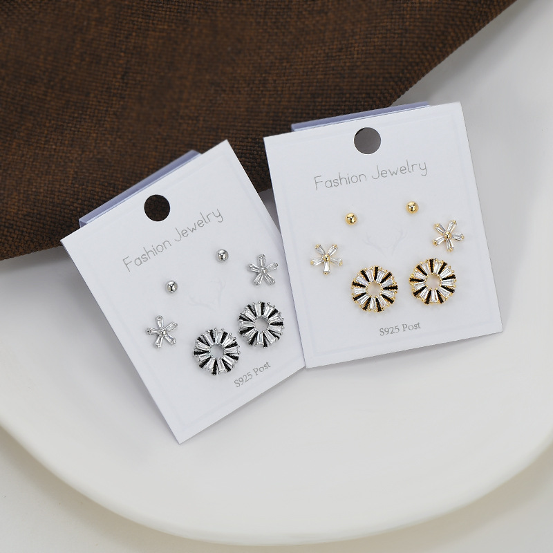 S925银针一卡三对套装耳钉女睡觉不用摘圆圈花瓣耳饰简约学生耳坠详情2