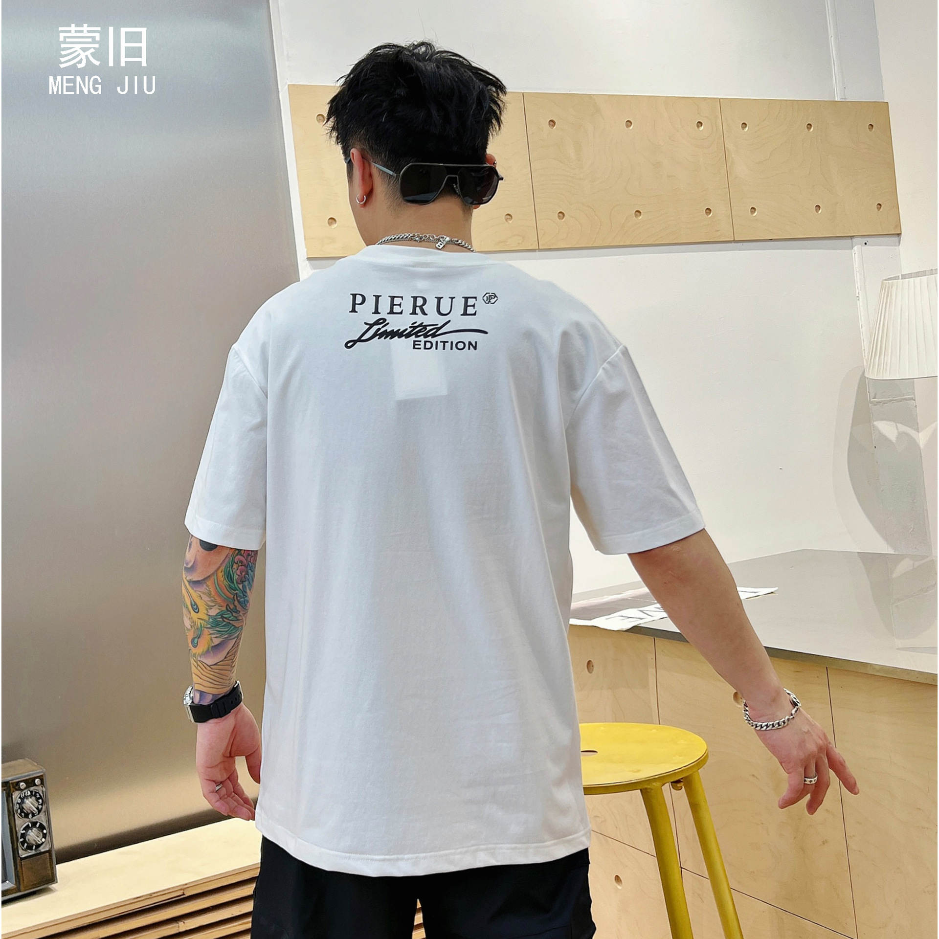 潮牌ins夏季新款t恤男宽松纯棉短袖潮流印花烫钻圆领半袖男士上衣详情8