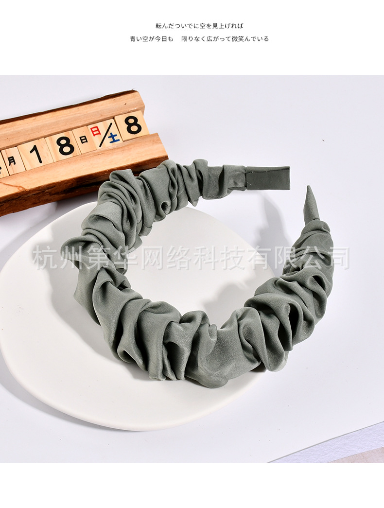 2022 nuevo corea dongdaemun hoop de pelo vintage ins color sólido plisado hoop de cabeza para lavar la cara tarjeta de pelo headwear wholesale pic 9