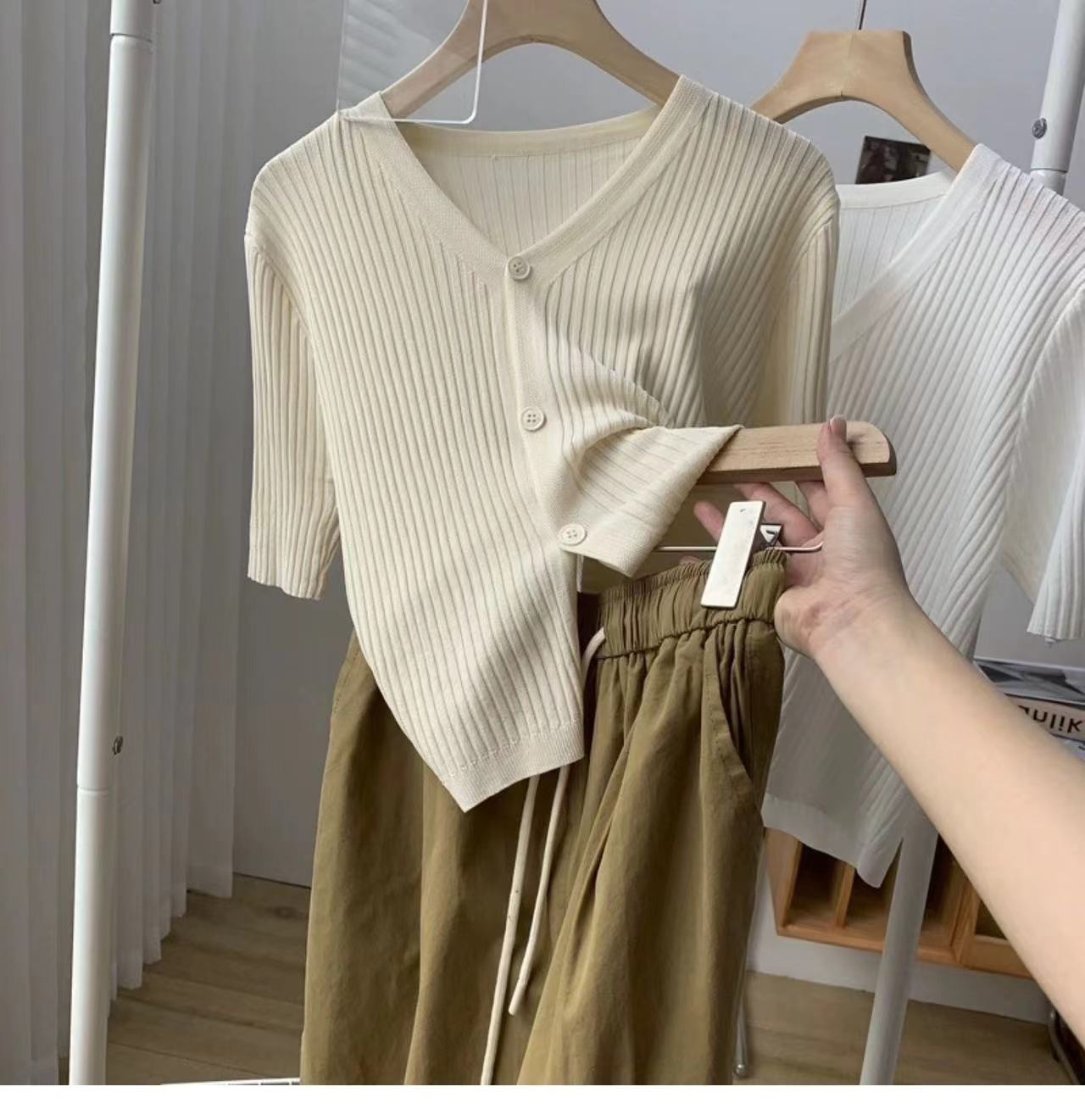 Apricot-colored V-neck knitted short-sleeved T-shirt for women, summer ice silk cardigan, Hong Kong-style chic. Pair it with a short cropped top and off-the-shoulder top pic 8