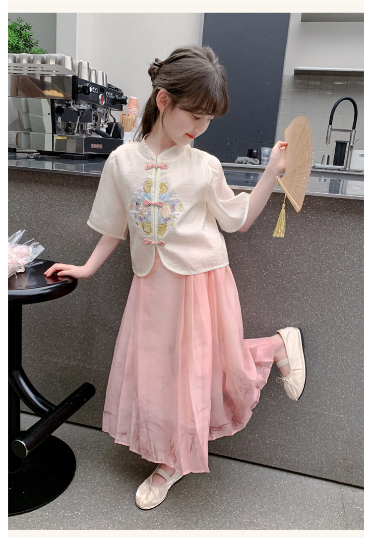 女童套裙2024新款中大童洋气国风刺绣汉服夏季短袖马面裙两件套详情13