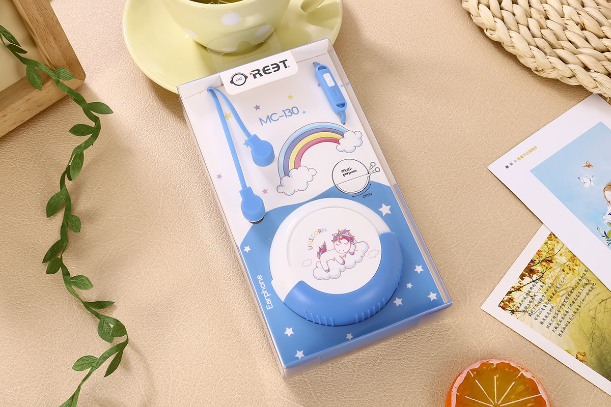The cute student cartoon in-ear wired headphones with a high level of appearance and a storage case support KTV call answering buttons pic 22