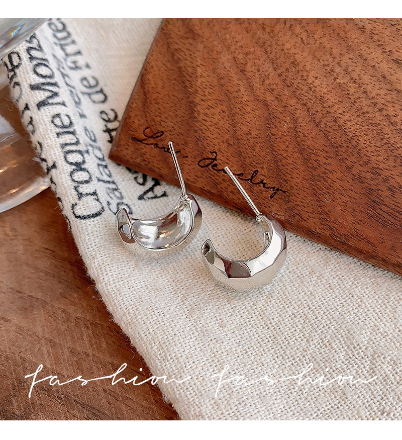 European and American niche matte metal brushed and cut silver earrings, trendy and individualistic, irregular stud earrings pic 11