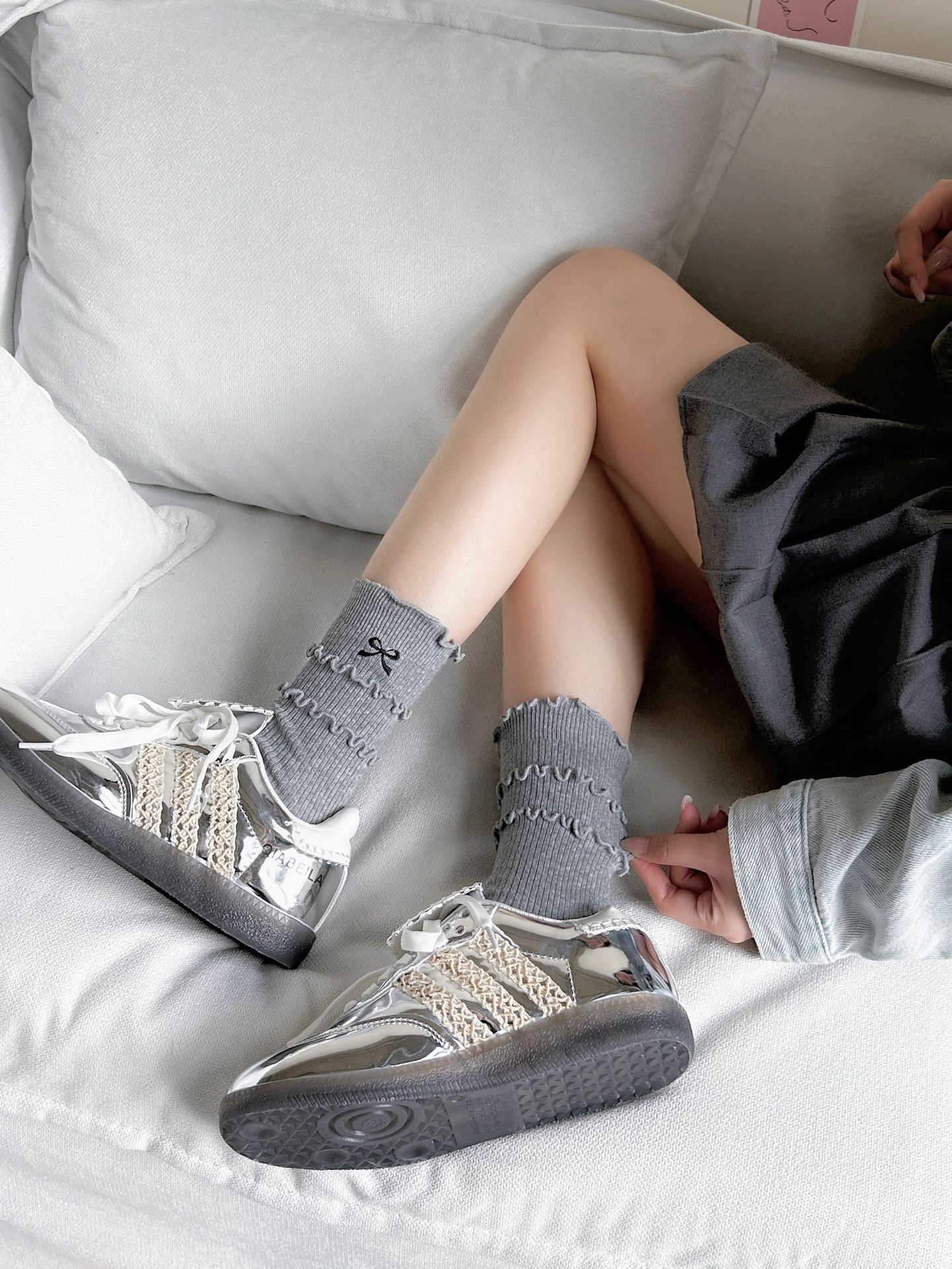 木耳边刺绣蝴蝶结袜子 女韩版甜美花边刺绣堆堆袜 中筒棉袜批发丝袜女冬季详情4