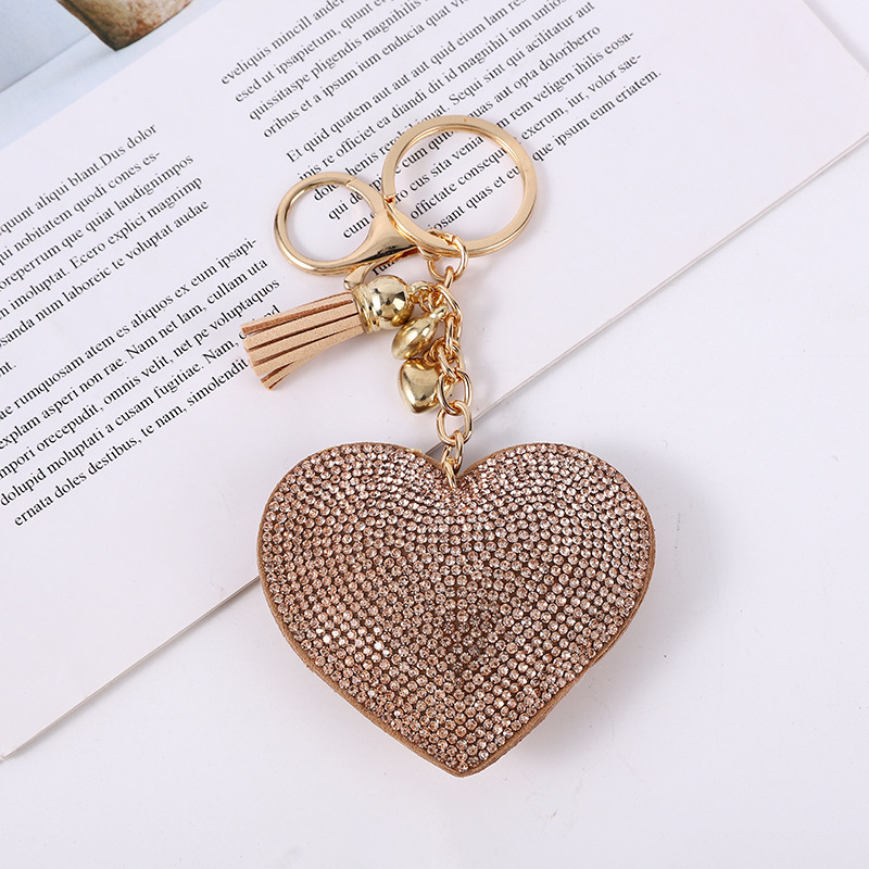 跨境电商时尚流苏钥匙圈包包挂件批发饰品配件桃心烫钻皮革钥匙扣详情6
