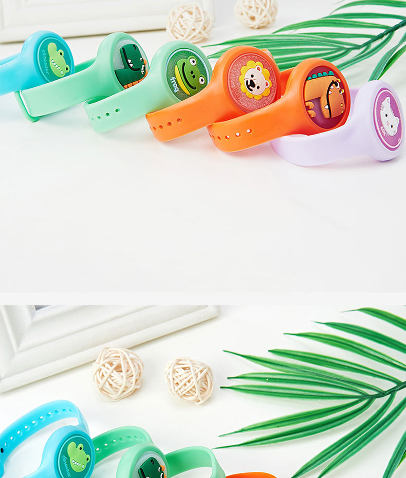 抖音夏季闪光卡通防蚊无毒儿童成人户外植物精油驱蚊硅胶防蚊手环详情9