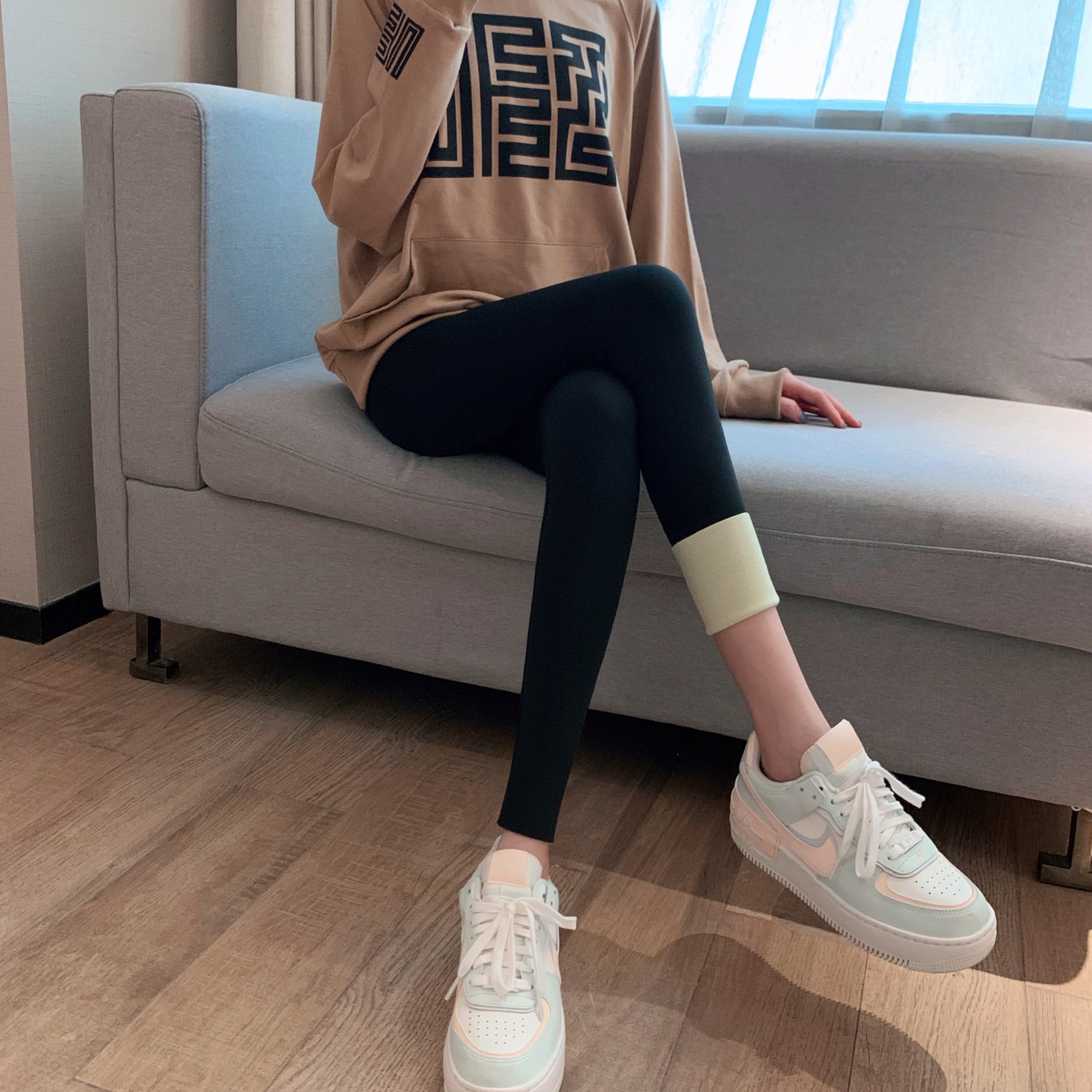 Three-point shark pants leggings for women, five-point summer thin tight-fitting outerwear, and nine-point letter-shaped belt-cinching and hip-lifting Barbie pants pic 46