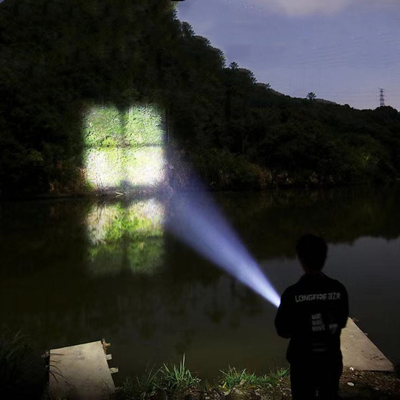 Handheld high-intensity flashlight, outdoor quad-core ultra-long-range spotlight, USB charging, cob side light display, emergency searchlight flashlight pic 6