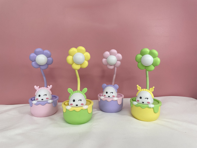 外贸跨境LED小台灯 USB充电卡通铅笔削迷你桌面夜灯 卧室床头灯具 毛绒玩具款式可爱详情8