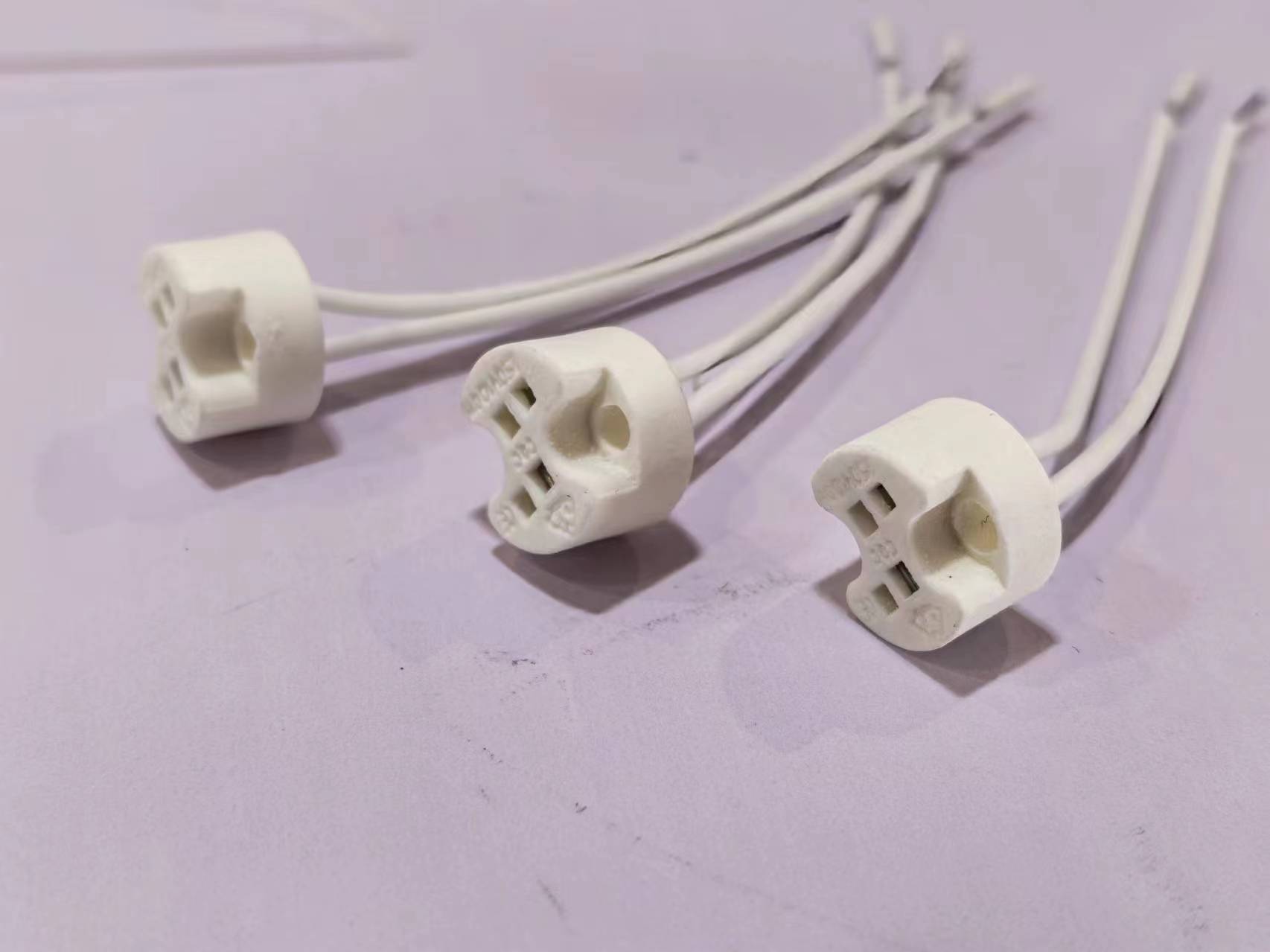 Ceramic lamp head lamp base, halogen lamp base, MR16 lamp base with 10cm line chandelier, led light source accessories manufacturer wholesale pic 5