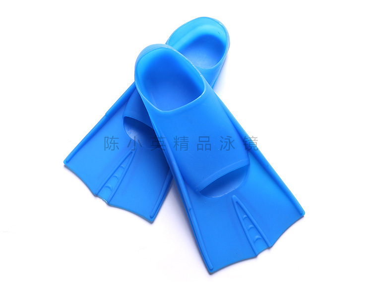 Wholesale supply of silicone flippers, adult swimming flippers, diving flippers, outdoor game equipment and supplies pic 3