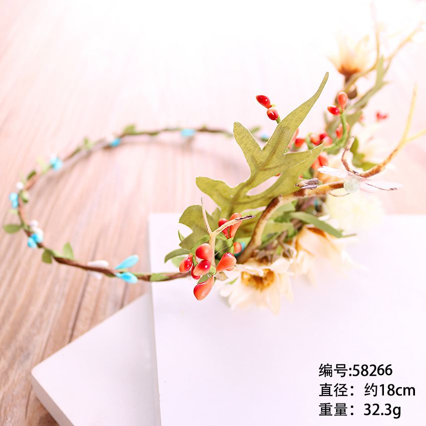 2018 Korean-style forest-themed bridal headwear and hair accessories, artificial flowers, antler garlands, studio wedding photography headwear and headwear pic 6